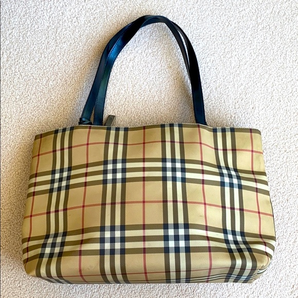 Burberry carry all bag Clearance